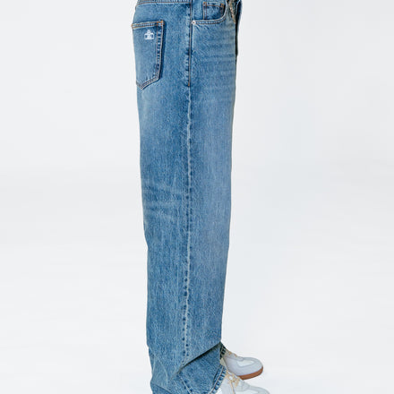 EVERYDAY DENIM