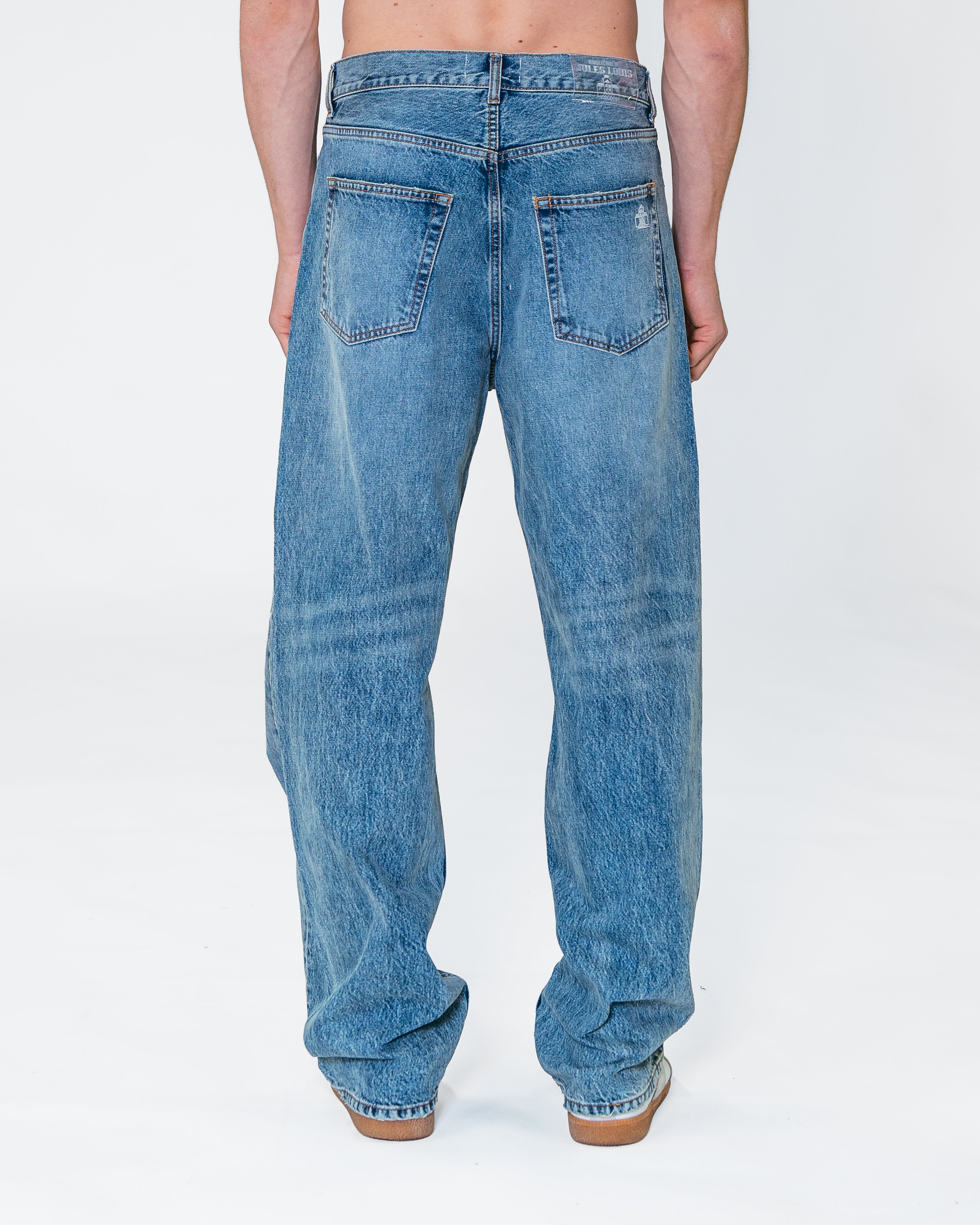 EVERYDAY DENIM