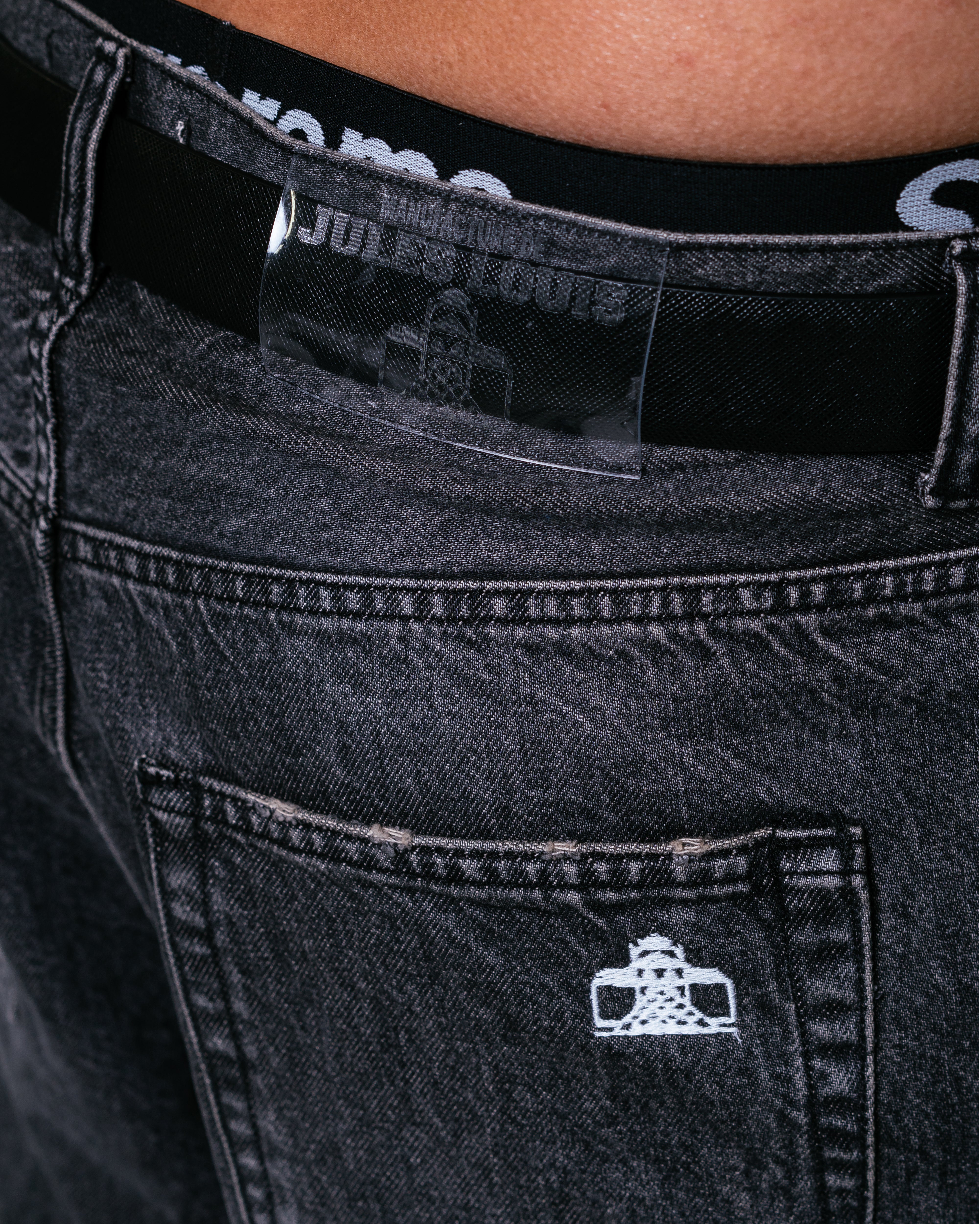 NOIR DENIM